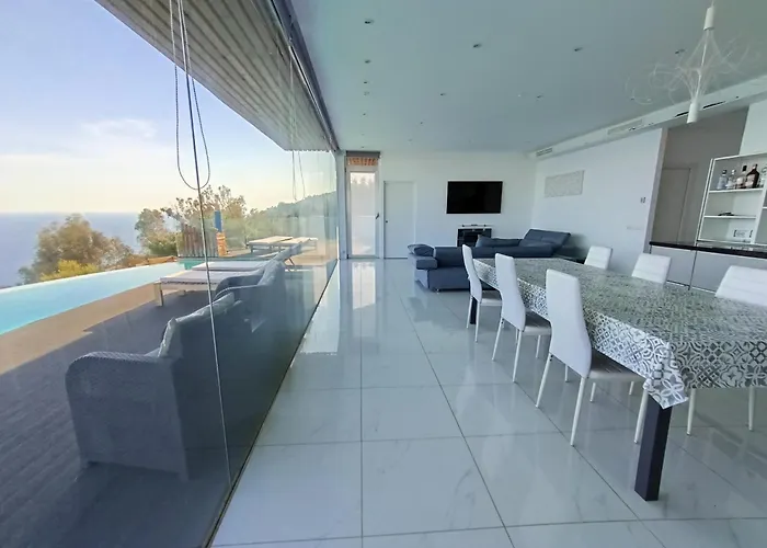 Villa Luxury Paradise