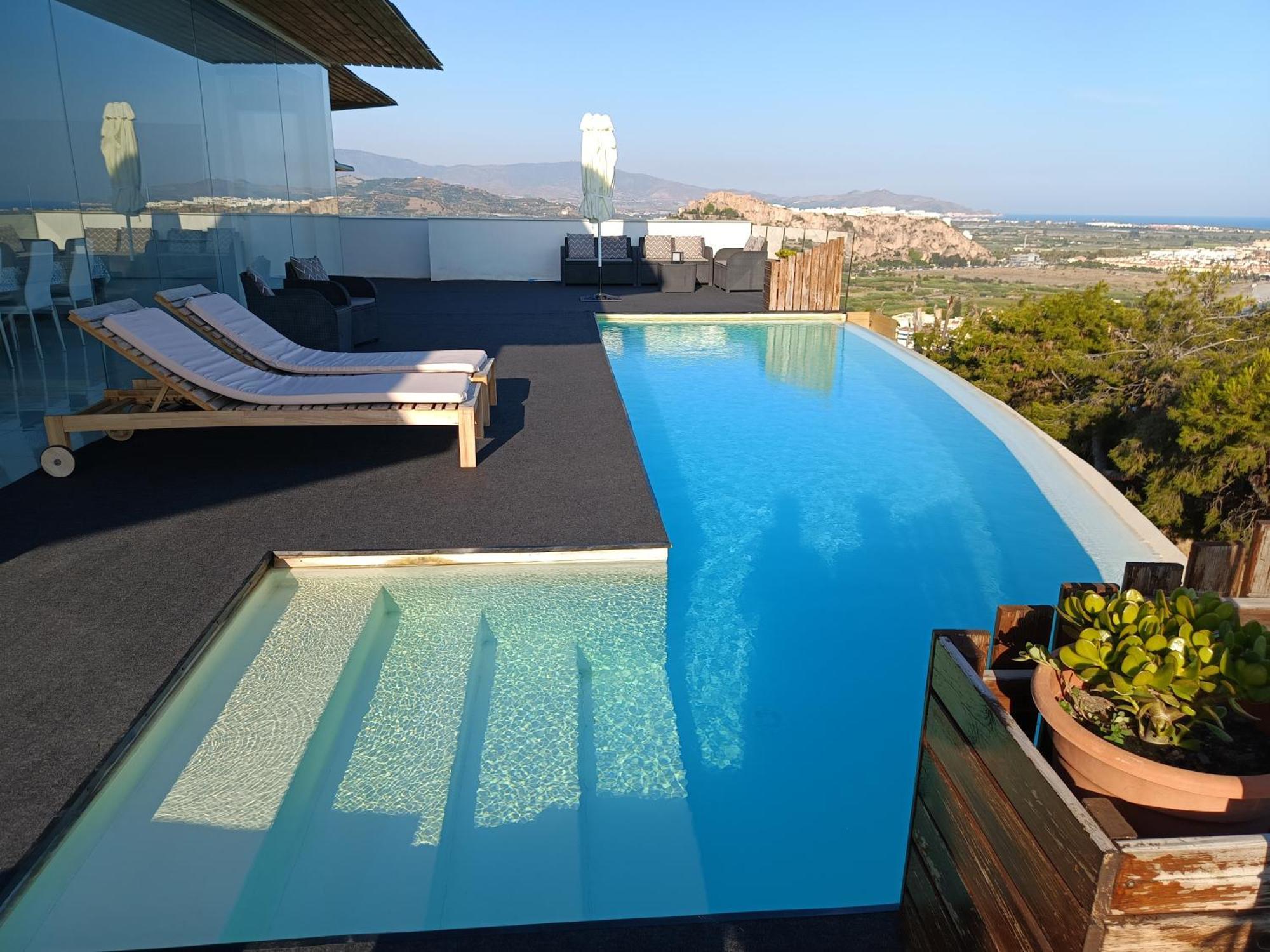 Luxury Paradise *