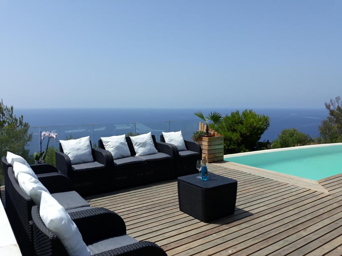 Luxury Paradise Villa *